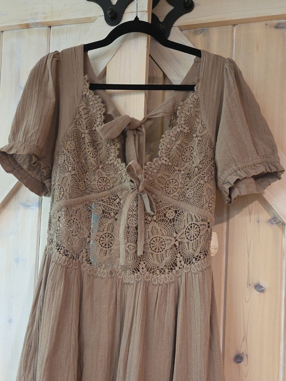 All You Need Is Lace Midi Dress - Picture 6 of 12